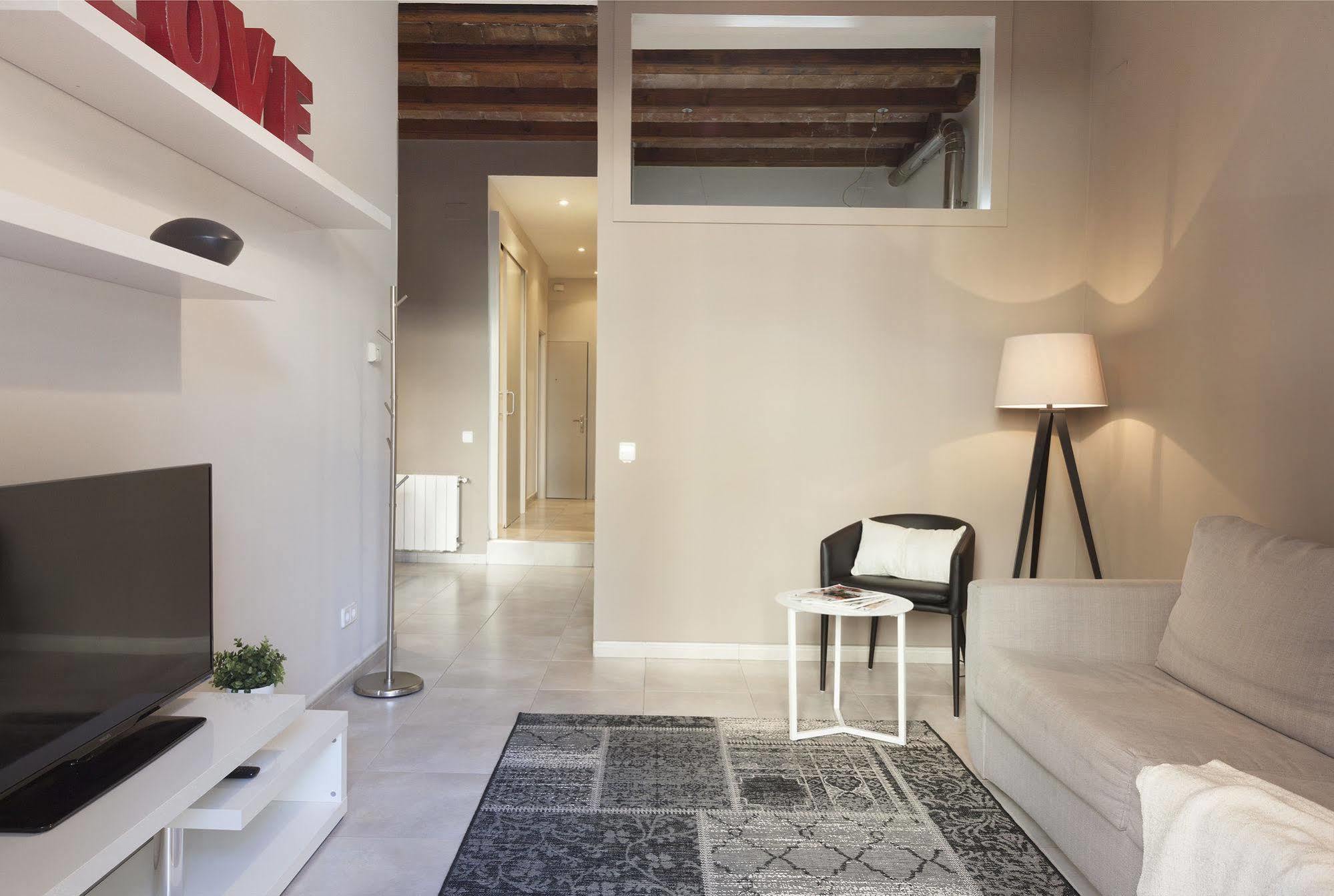 Easy Sleep Gaudi Terrace Apartment Barcelona Exterior photo
