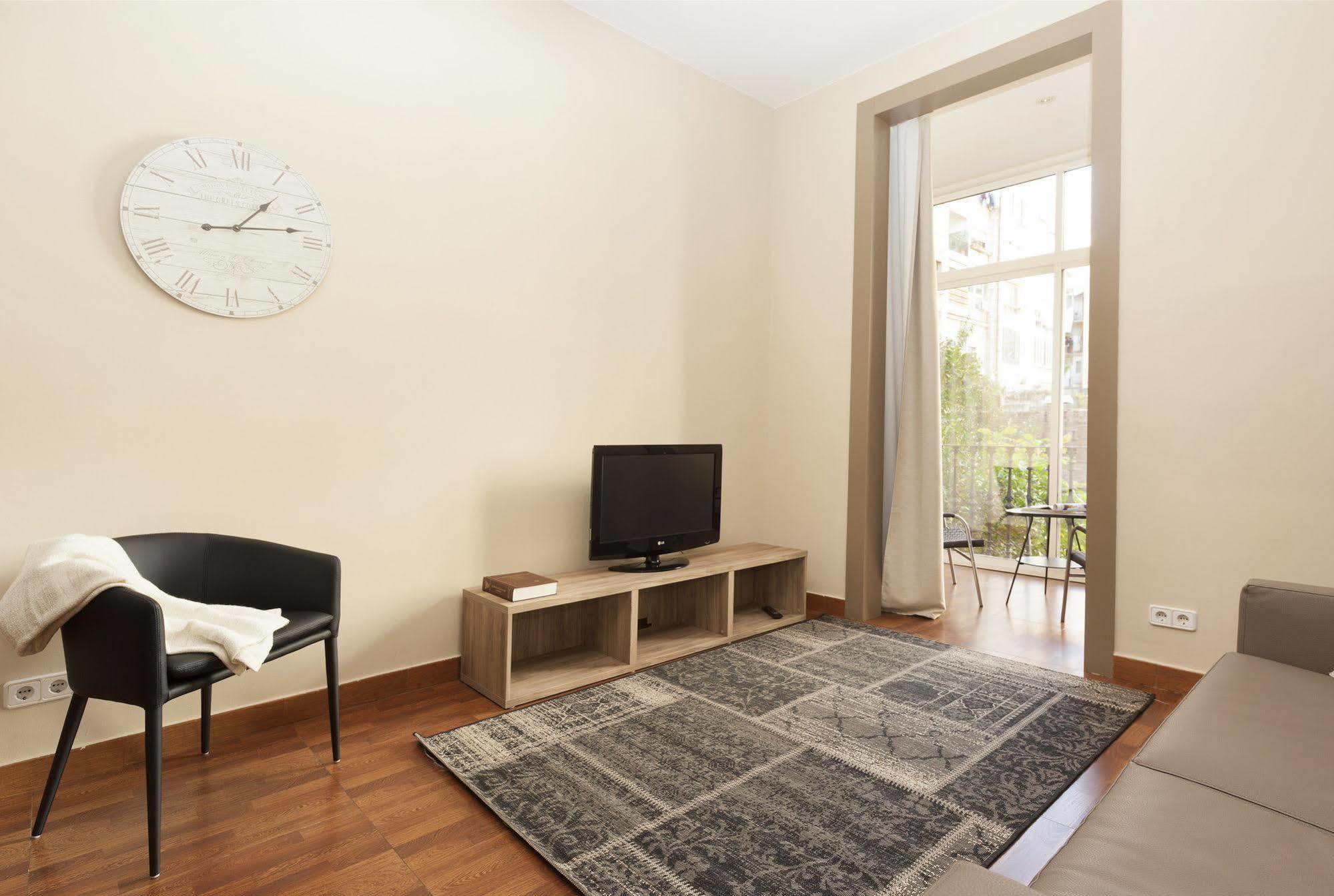 Easy Sleep Gaudi Terrace Apartment Barcelona Exterior photo