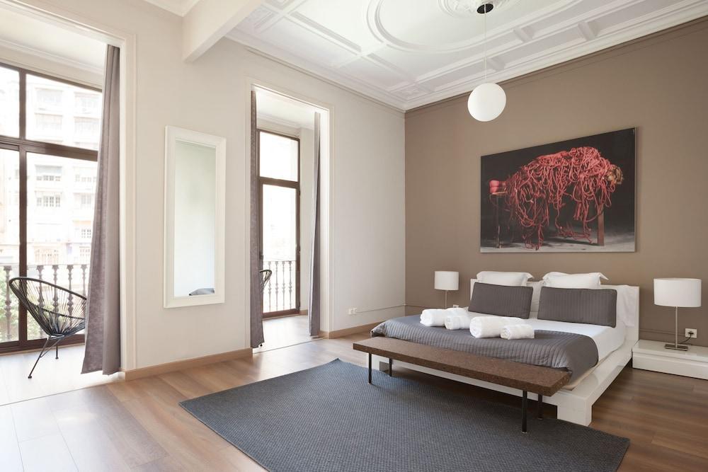 Easy Sleep Gaudi Terrace Apartment Barcelona Exterior photo